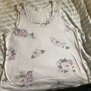 3x LulaRoe Tank Floral